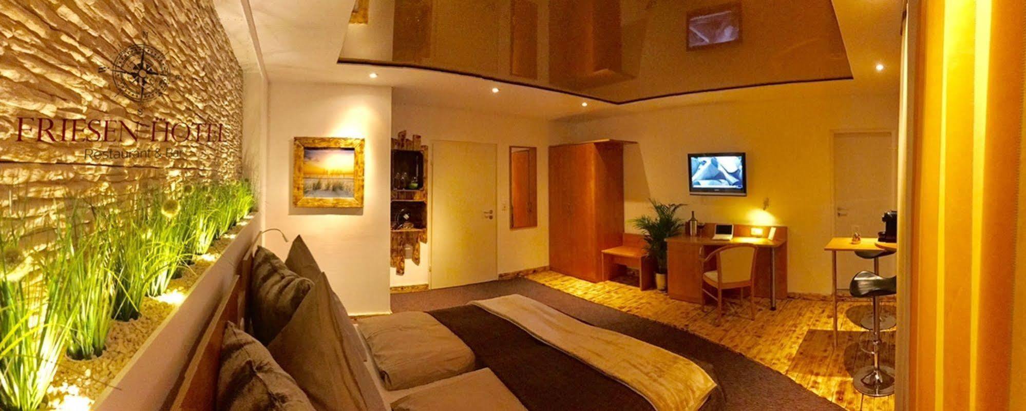 Tauwerk Hotel Вилхелмсхафен Екстериор снимка