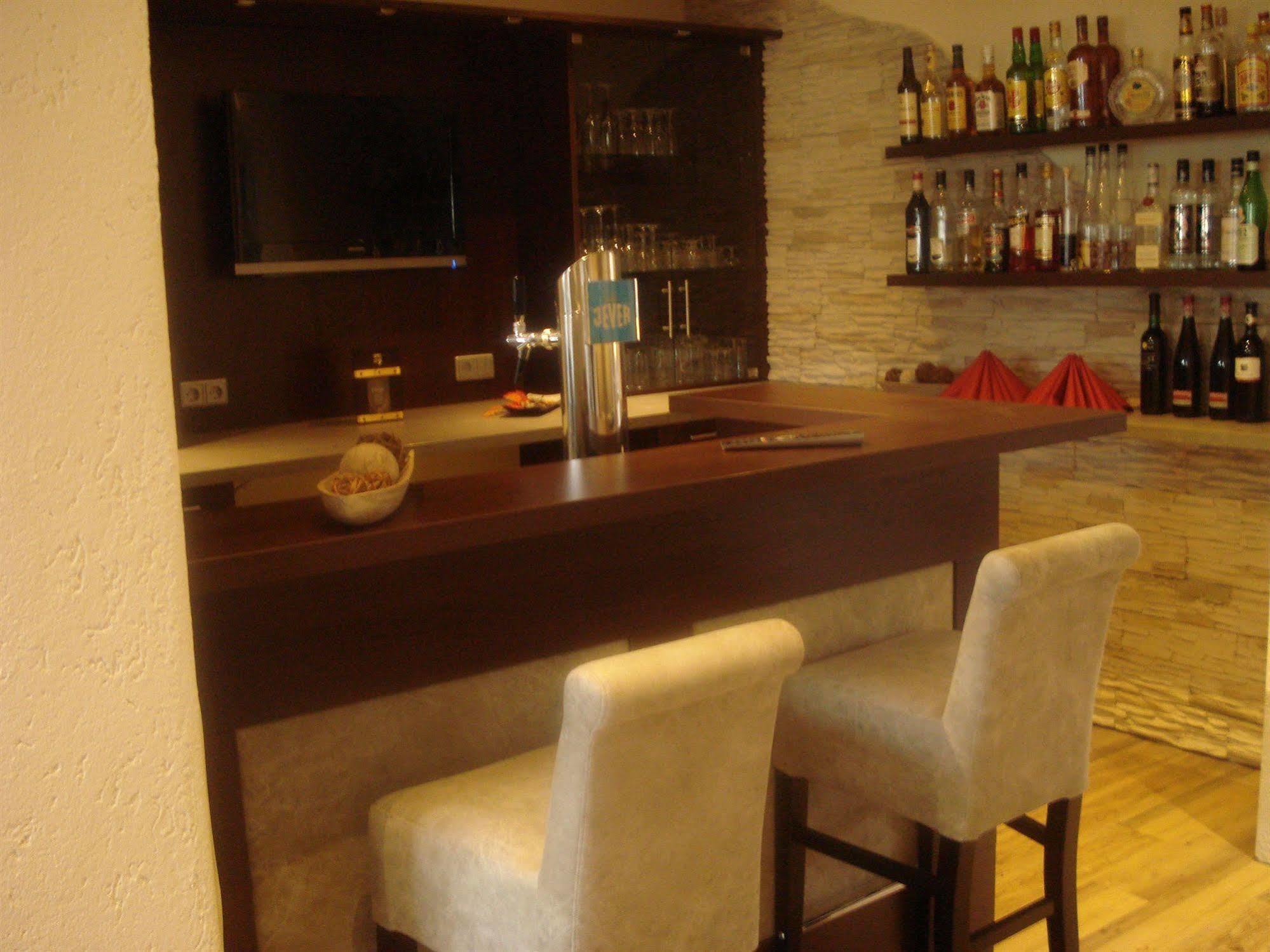 Tauwerk Hotel Вилхелмсхафен Екстериор снимка