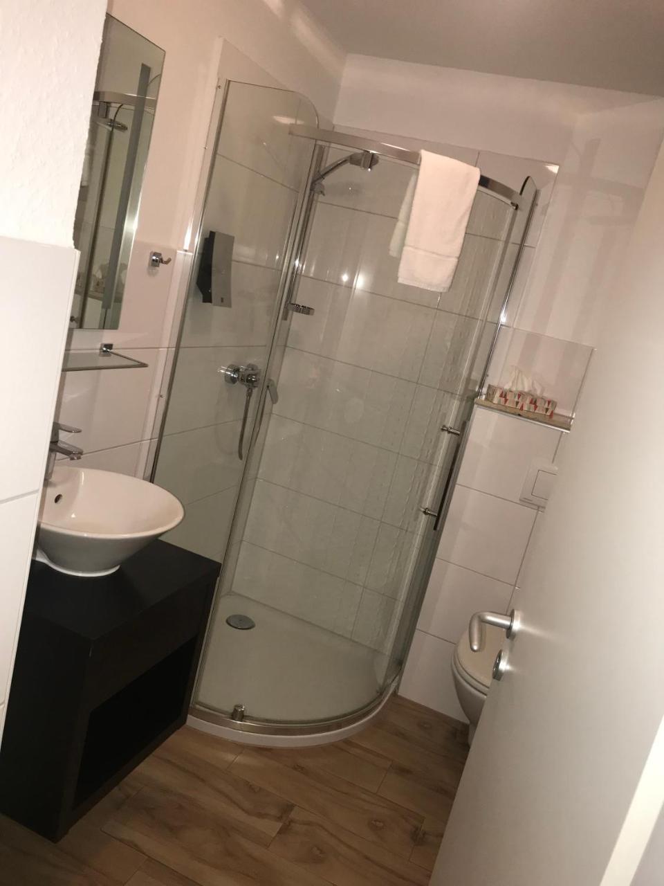 Tauwerk Hotel Вилхелмсхафен Екстериор снимка
